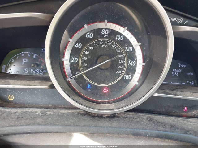 JM1BM1U75G1331543 Mazda pe