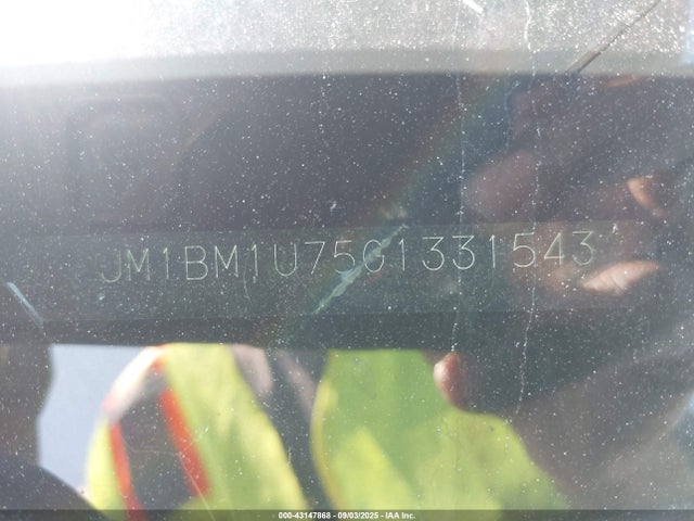 JM1BM1U75G1331543 Mazda pe