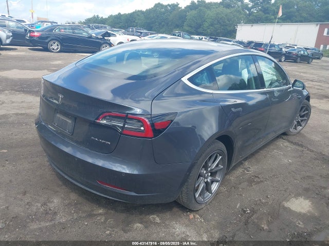 5YJ3E1EB9KF386517 Tesla MODEL 3