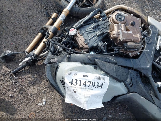 MLHRH1659R5001038 Honda Rh15e-6000001