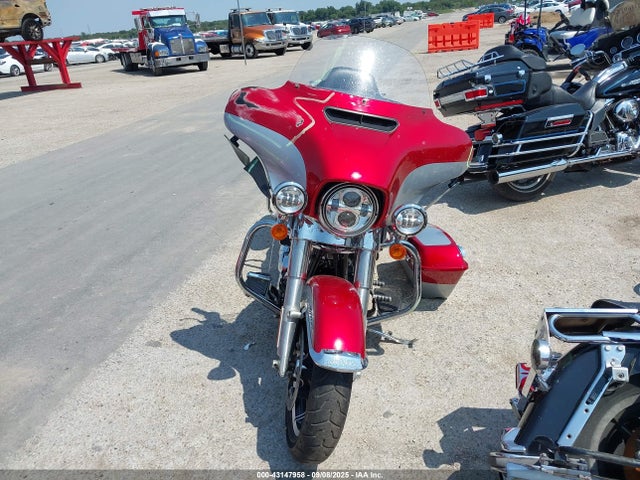 2019 HARLEY-DAVIDSON FLHTCU 1HD1FCC13KB627015 Photo 4