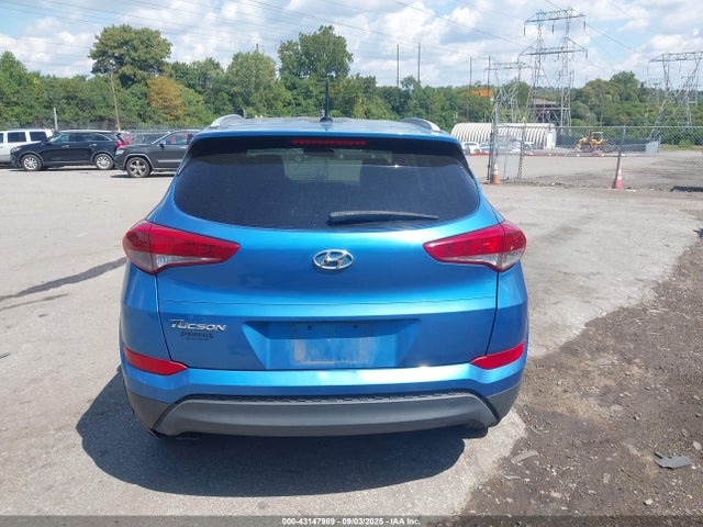 Hyundai Tucson 2016 KM8J33A41GU090854 Image 16