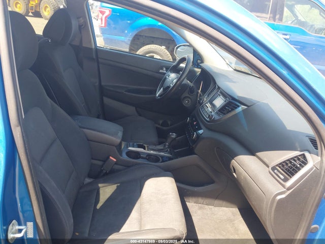 Hyundai Tucson 2016 KM8J33A41GU090854 Image 5