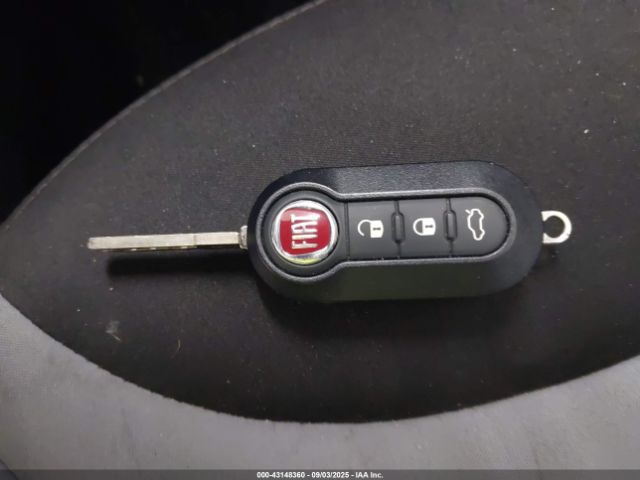 2014 FIAT 500L ZFBCFABH4EZ028541 Photo 10