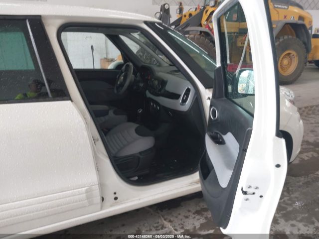 2014 FIAT 500L ZFBCFABH4EZ028541 Photo 4