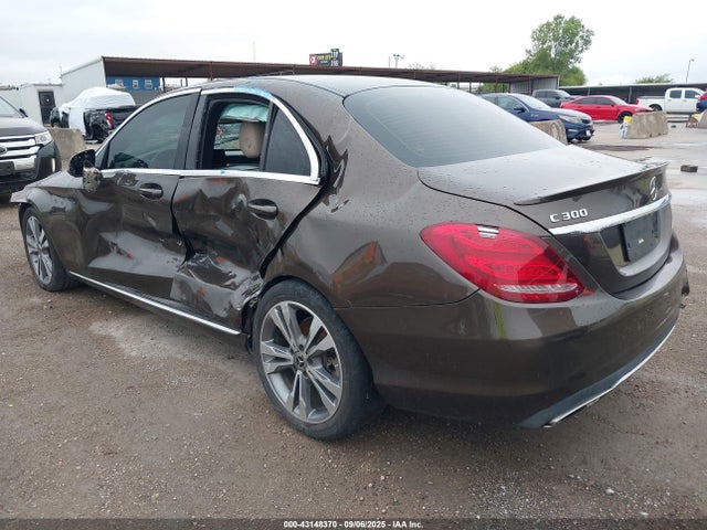 Aukcja sprzedaży 2018 Mercedes-benz C 300, vin: WDDWF4JBXJR375123, numer aukcji: 43148370