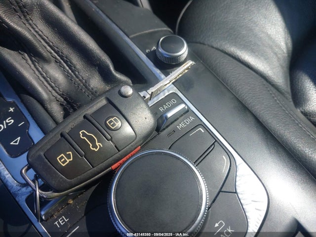 2016 AUDI A3 WAUA7GFF5G1101590 Photo 10