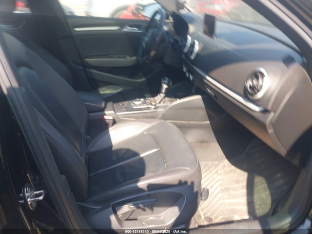 2016 AUDI A3 WAUA7GFF5G1101590 Photo 4