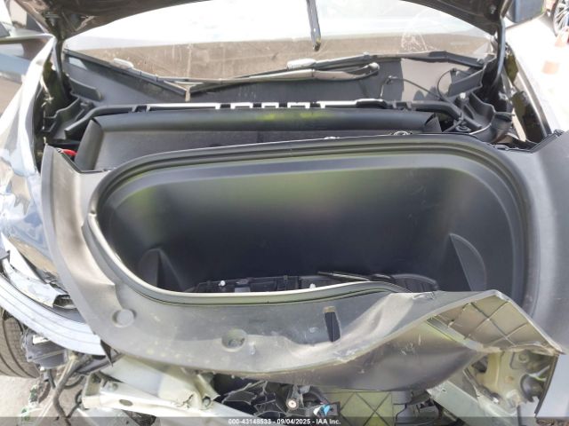 2025 TESLA MODEL Y 7SAYGDED4SF257882 Photo 9