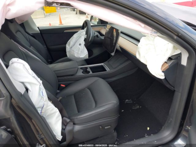 2025 TESLA MODEL Y 7SAYGDED4SF257882 Photo 4