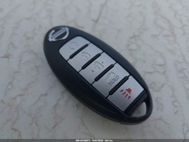 1N4AA6AP4GC902598 Nissan 2016