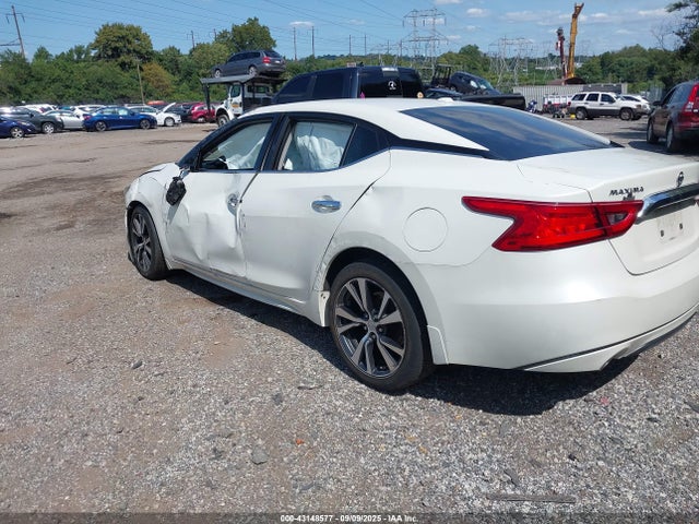 1N4AA6AP4GC902598 Nissan 2016