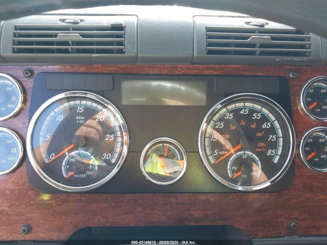 3AKJGLDR3HSHR5940 Freightliner Cascadia 125