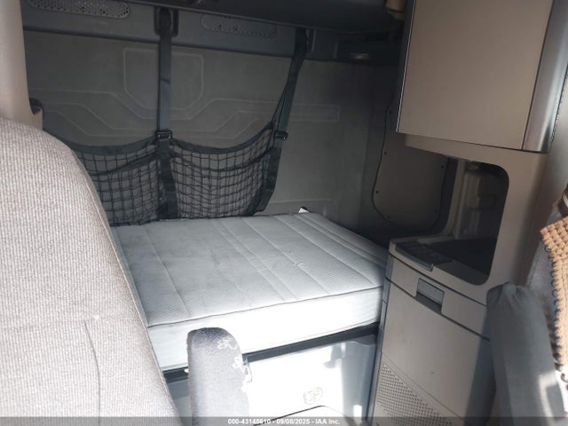 3AKJGLDR3HSHR5940 Freightliner Cascadia 125