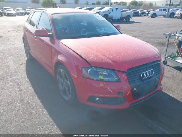 2011 AUDI A3 WAUKEAFM7BA152300 Photo 0