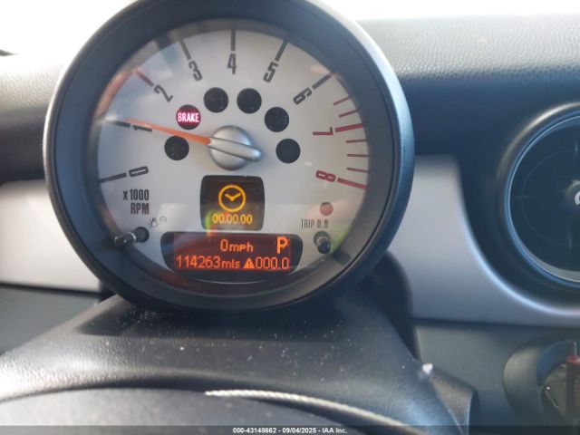 2011 MINI COOPER WMWSU3C52BT094984 Photo 6