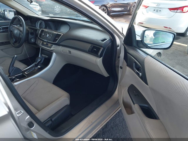 Honda k24w1 2014 1HGCR2F39EA195292 Image 5