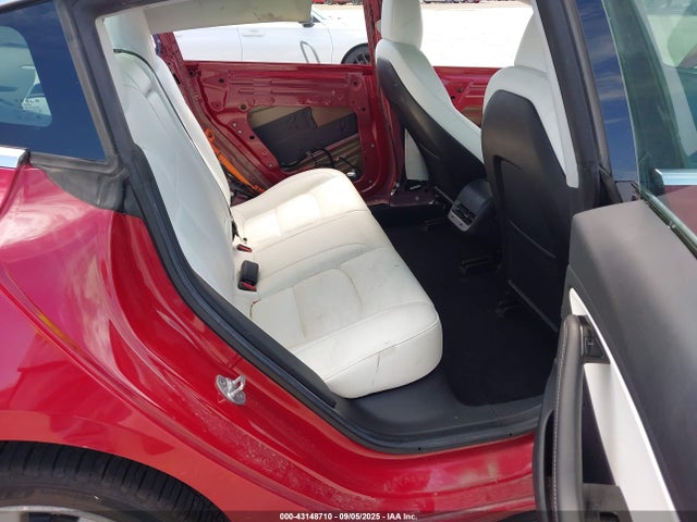 2019 TESLA MODEL 3 5YJ3E1EA7KF509710 Photo 7