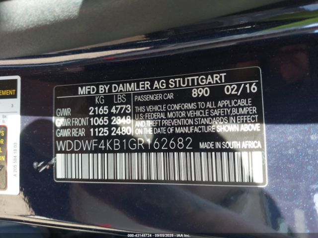 2016 MERCEDES-BENZ C 300 WDDWF4KB1GR162682 Photo 8