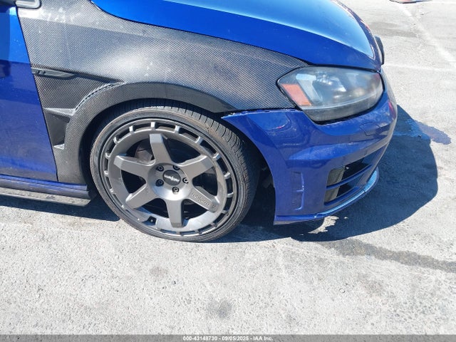 WVWLF7AU7FW236947 Volkswagen Golf