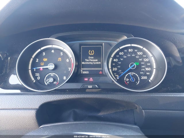 WVWLF7AU7FW236947 Volkswagen Golf