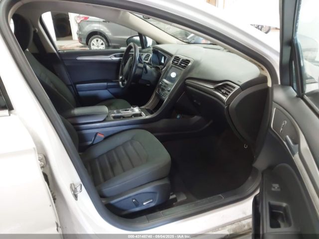 2019 FORD FUSION 3FA6P0HD9KR191732 Photo 4