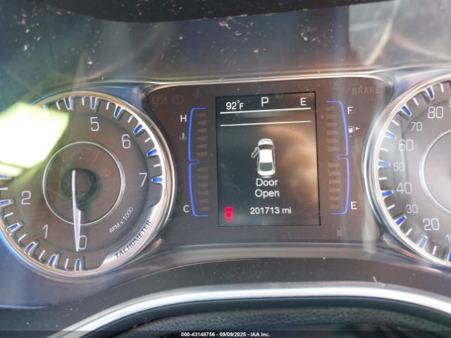 2017 CHRYSLER 200 1C3CCCAB5HN505752 Photo 6