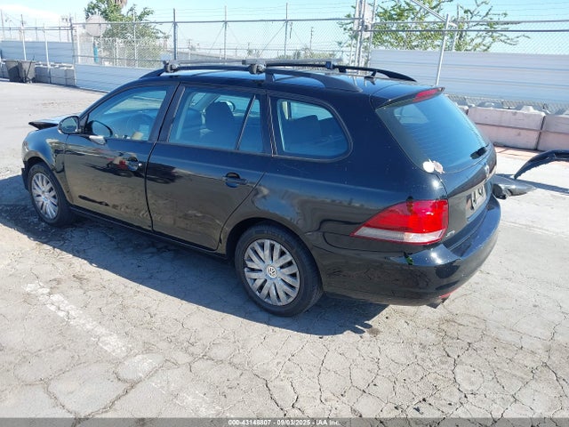 Volkswagen 2014 2014 3VWPP7AJ8EM616430 Image 3