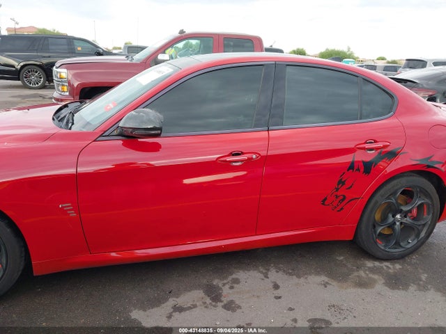 Alfa Romeo giulia (952) 2018 ZARFAEEN9J7597253 Image 15