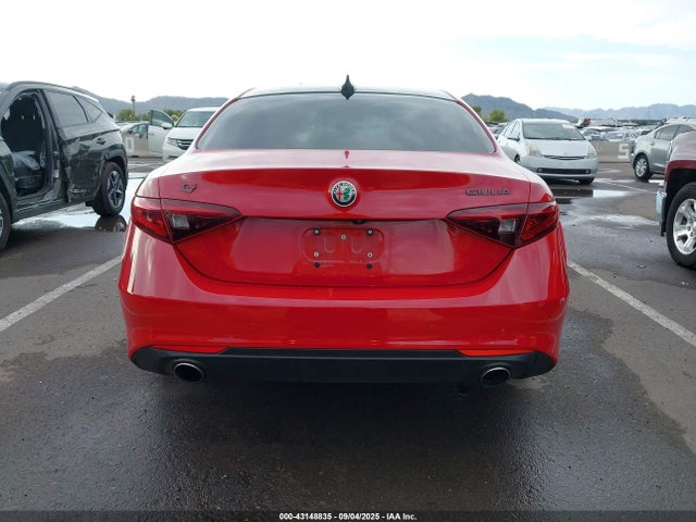 Alfa Romeo giulia (952) 2018 ZARFAEEN9J7597253 Image 17