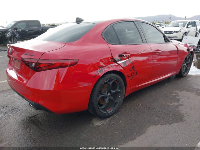 Alfa Romeo giulia (952) 2018 ZARFAEEN9J7597253 Image 4