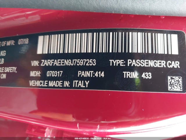 Alfa Romeo giulia (952) 2018 ZARFAEEN9J7597253 Image 9