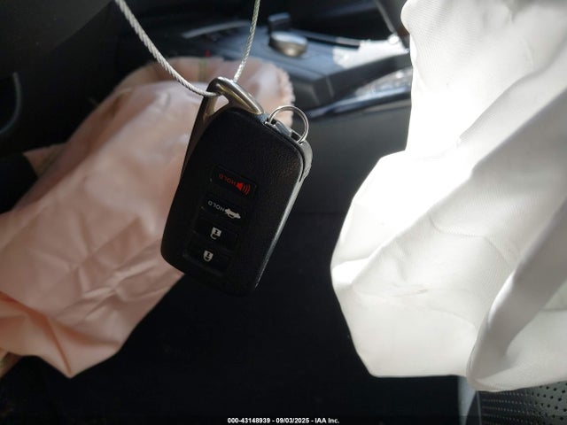 Auction sale of the 2013 Lexus Es 350, vin: JTHBK1GG1D2047185, lot number: 43148939