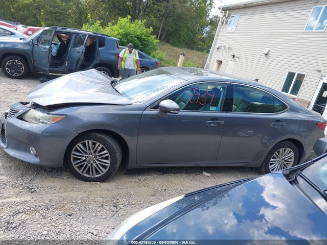 Auction sale of the 2013 Lexus Es 350, vin: JTHBK1GG1D2047185, lot number: 43148939