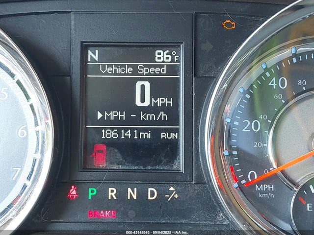 2C4RC1CG6GR174653 Chrysler Town and Country