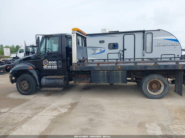 43149002 :رقم المزاد ، 1HTMMAAM42H525938 vin ، 2002 International 4000 4300 مزاد بيع