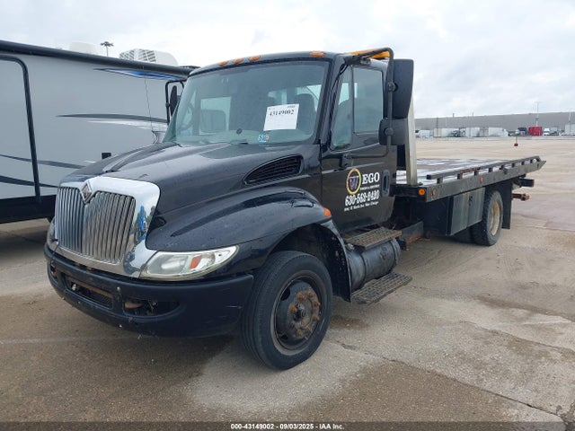 43149002 :رقم المزاد ، 1HTMMAAM42H525938 vin ، 2002 International 4000 4300 مزاد بيع