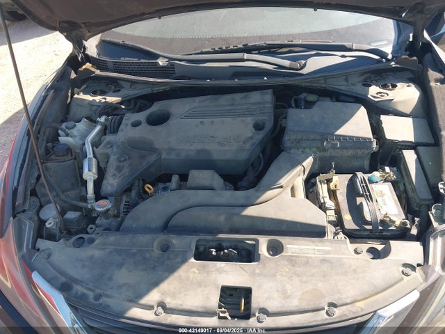1N4AL3AP9GC261439 Nissan 2016