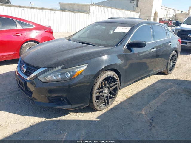 1N4AL3AP9GC261439 Nissan 2016