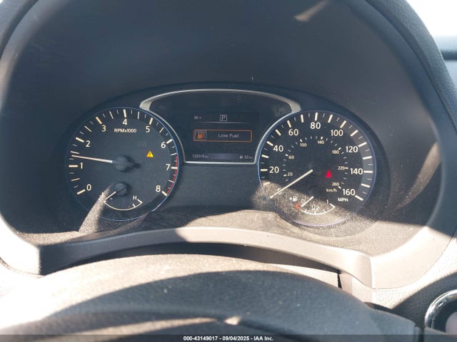 1N4AL3AP9GC261439 Nissan 2016