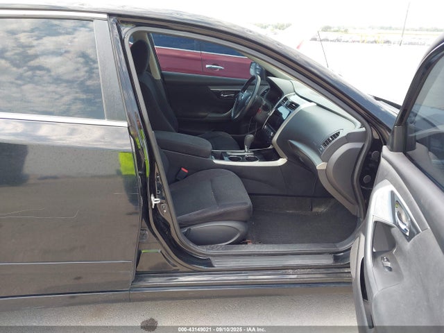 Nissan Altima 2.5 S 2014 1N4AL3AP3EC154111 Image 22