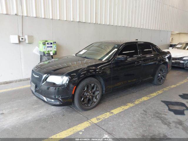 2019 CHRYSLER 300 2C3CCAGG0KH533837 Photo 1
