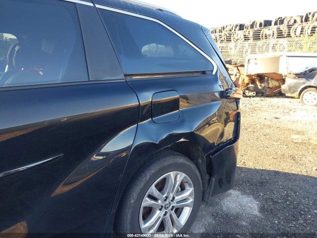 5TDESKFCXRS139110 Toyota a25a-fxs