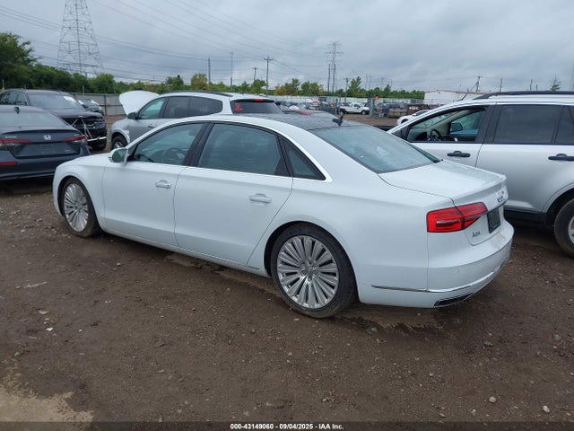 2015 AUDI A8 L WAU3MAFD6FN019162 Photo 2