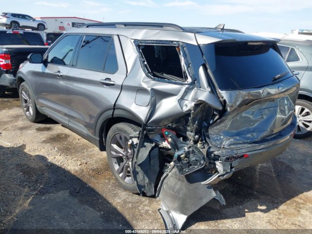 2022 FORD EXPLORER 1FMSK7DH0NGC28344 Photo 2