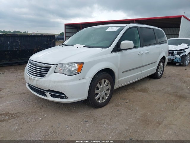 2C4RC1BG3GR292368 Chrysler Town and Country