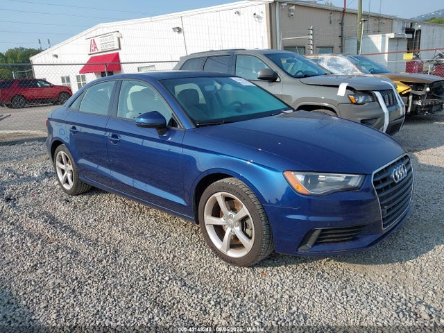 2016 AUDI A3 WAUA7GFF8G1061778 Photo 0
