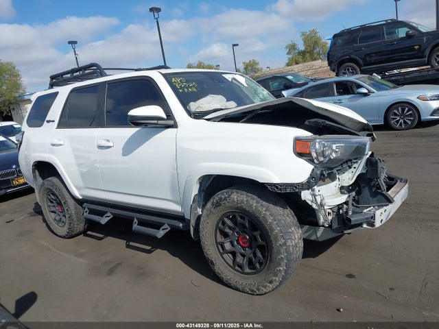 JTELU5JR4N6011420 Toyota 1gr-fe