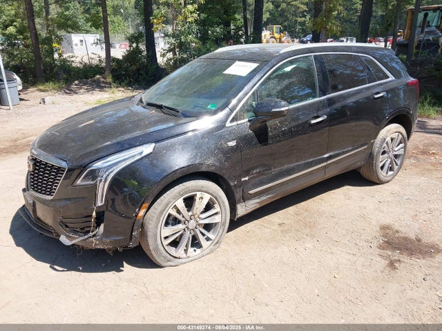 2022 CADILLAC XT5 1GYKNDRS7NZ103208 Photo 1