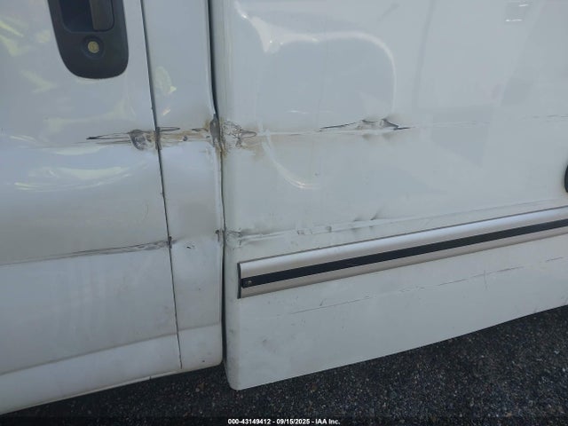 Chev Express G3500 2017 1GB0GRFF4H1333789 Image 23